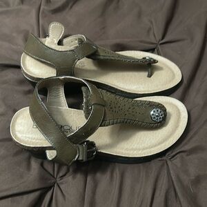 Corkys thong wedges. Brown leather  with front design and silver button